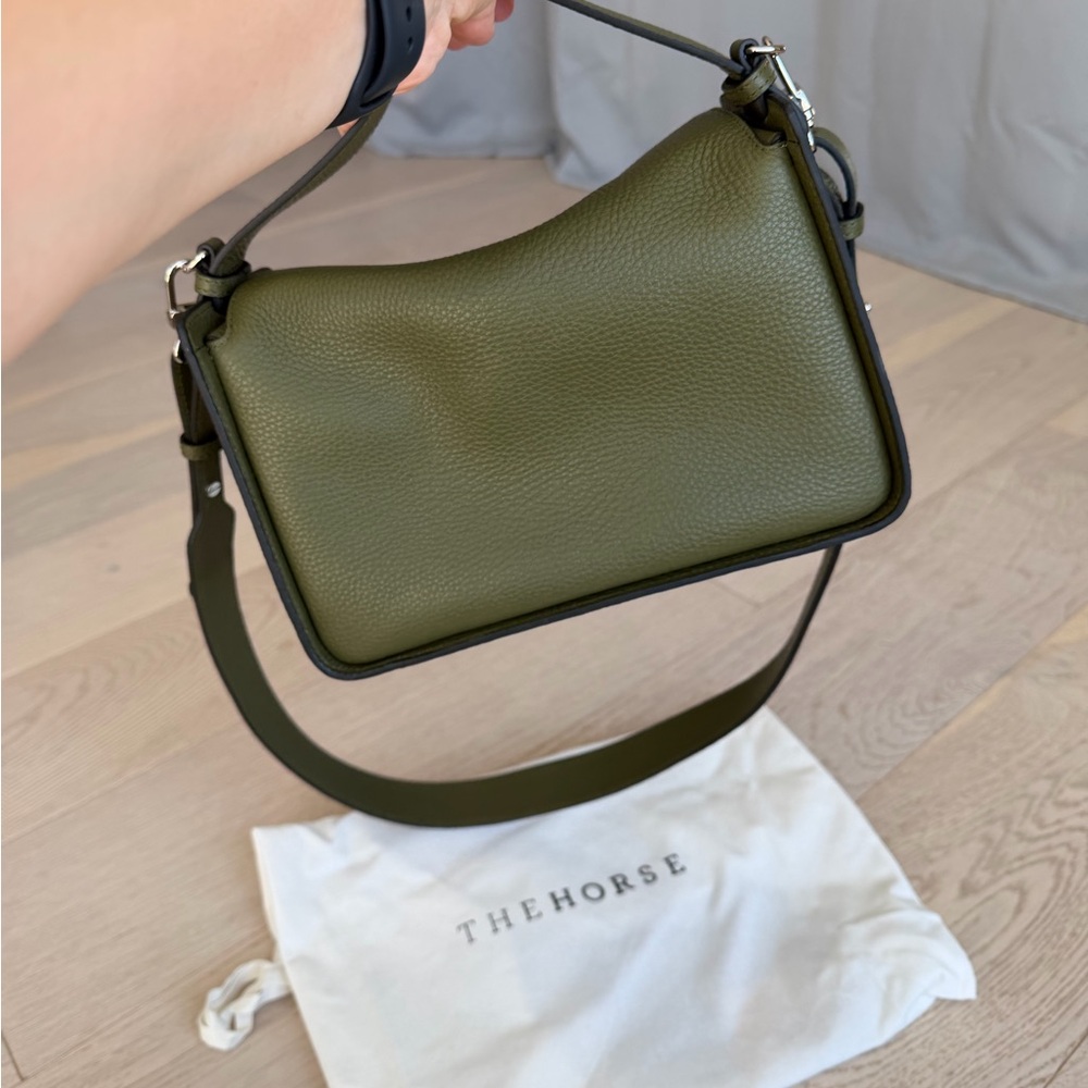 The Horse Clementine Bag in Olive - Picture 3 of 12